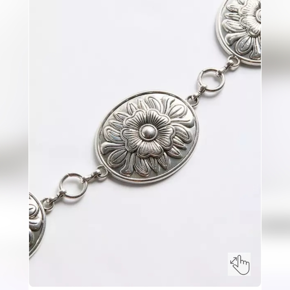 🆕️🤠TORRID FESTI ANTIQUED SILVER WESTERN CHAIN BELT🤠